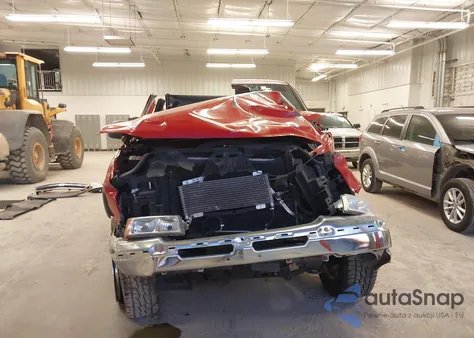 2004 Chevrolet Silverado 1500 Lt из США, поврежденный, VIN 2GCEK13T641316640